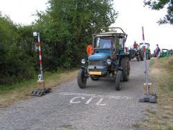 Dnes závody traktorů do vrchu - Žebnice 2008