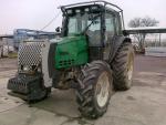 lesní kolový ktraktor VALTRA 6550