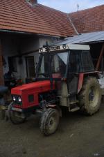 prodám traktor Zetor 7011, motor po GO, kabina 7211