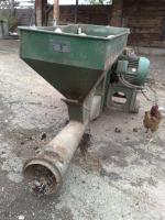 Prodám zrnomet mob.777661588,motor 7.5 KW prum.roury220mm