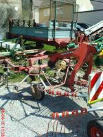 prodám nesený čtyřrotorový obraceč sena zn. Deutz Fahr
