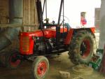 prodam zetor25na nahradni dily vadne vstřikovací čerpadlo