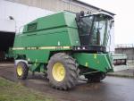 John Deere 2064