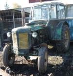 Prodám Zetor 35 SUPER pojízdný - Bez TP, na náhradní díly. 