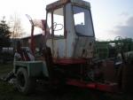 Nakladač UNHZ 750