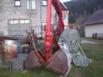 Nakladač UNHZ 750