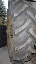 Pneu na traktor