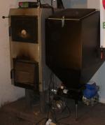 Univerzální hořák 25 KW pro spalování pelet, biomasy