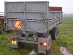 Traktorový sklápěcí přívěs původně autovlek přestavěn