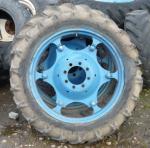 Prodám kola 9,5/9-32 z traktoru Zetor 3011