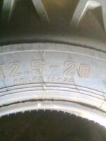 Pneu 12,5-20