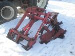 Čelní nakladač na Zetor 7245