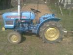 Malotraktor Hinomoto E14