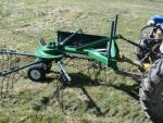 Traktorový obraceč - shrnovač RK-250
