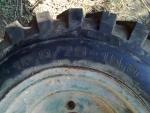 pneu 10,0/75-15,3