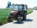Prodám traktor Zetor 6911 bez TP a spz. 