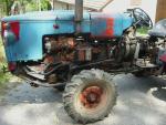 malotraktor T805