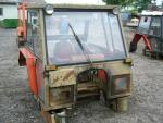 Prodám kabinu z traktoru Zetor 5945. 