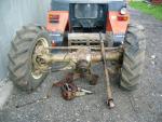 Prodám kompletní přední nápravu  Zetor 5945 . 