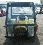 Prodám kabinu z traktoru Zetor 7245. 