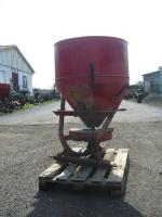 Prodám rozmetadlo na 300Kg umělých hnojiv