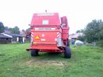 Obilní kombajn MF 40 RS