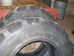 380/70R24- 50% vzor,nepoškozené