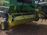 Svinovací lis John Deere 582 a vario komorou