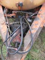cisterna MV5-028   hydr. ruka