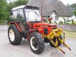 traktor ZETOR 6245 + čelní hydraulika