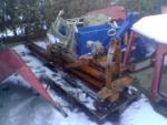 prodám nesený štípač za traktor