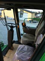 John Deere T670