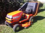 Komunální traktor zahradní traktor traktůrek KUBOTA DIESEL