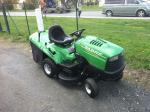 Zahradní traktor John Deere traktůrek sekačka mulčovač