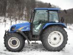 Prodávám NH T5040 s předkem, r.v.2008, 63kW, 625 MTH