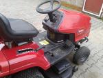 Prodám zahradní traktor Toro