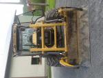 Traktor Challenger Mt 445 B