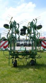 Obraceč sena KRONE KW 8,82/8