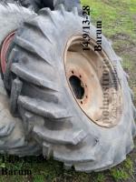 koleso 14,9/13-28 na Zetor Super 50