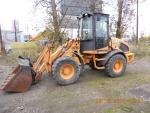 Nakladač kolový CASE 321 E