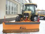 Traktor Challenger MT 455B