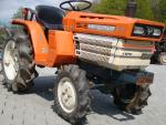 Japonský traktor Kubota B1400, 4x4 16 Hp, 