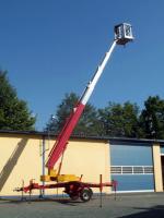 MONTÁŽNÍ PLOŠINA 15m na 10.5m, na baterie +220V - DENKA LIFT