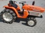 Malotraktor Kubota B 1400, traktor 4x4 s výkonem 14 Hp