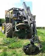 les 9t traktor LKT vyvážečka