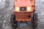 Japonský malotraktor KUBOTA B1-15 s výkonem 15 Hp, 4x4