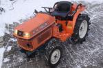 Japonský malotraktor KUBOTA B1-15 s výkonem 15 Hp, 4x4