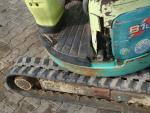 Japonské rypadlo, mini bagr Yanmar B1U, hmotnost 980 kg