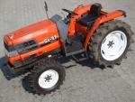 Traktor KUBOTA GRANDEL GL27DT, 27 Hp, 4x4 s tříbodovým závěsem