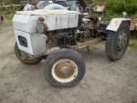 Malotraktor domácí výroby, motor Multicar čtyřválec diesel, zadní náprava P-V3S, 